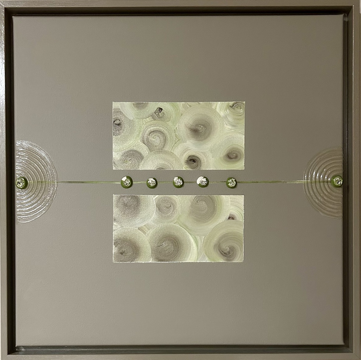 Claudia Massolini, Atmosfera dell'Eden, Acrilico su tela, 50x50cm, 2025